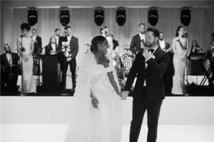 高明爆料结婚视频大全,甜蜜瞬间尽收眼底，明星夫妻甜蜜互动引网友热议  第1张